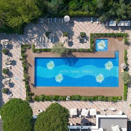 Marepineta Ξενοδοχείο 5*