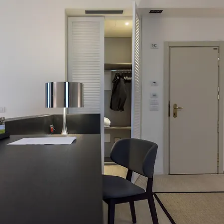 Marepineta Ξενοδοχείο Μιλάνο Μαριτίμα