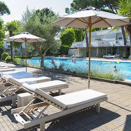 Szálloda Marepineta Milano Marittima